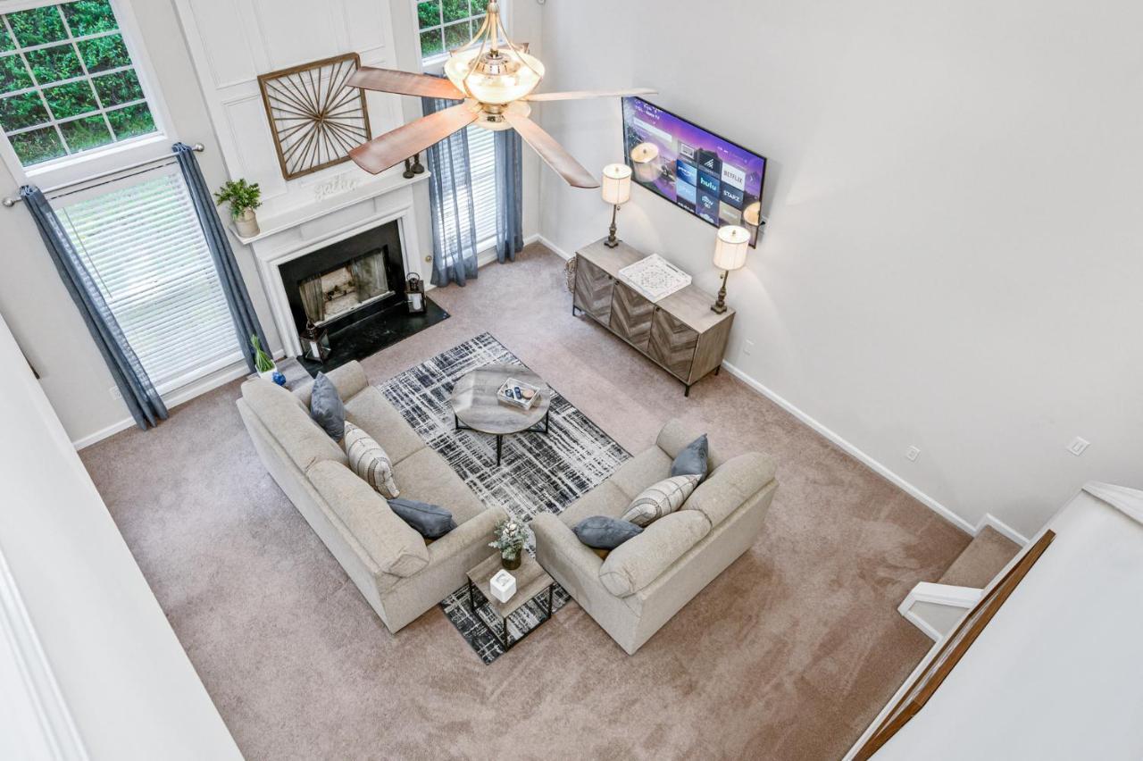 Enjoy This Amazing Home With Porch & Grill Near Dt Woodstock Exterior foto