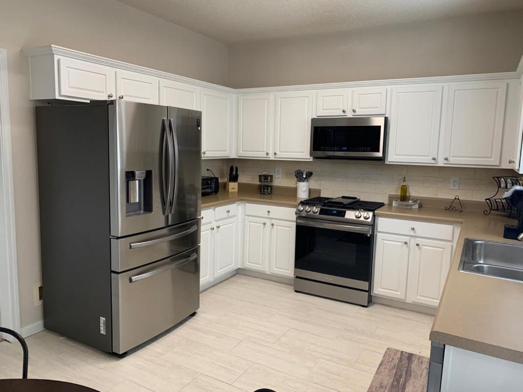 Enjoy This Amazing Home With Porch & Grill Near Dt Woodstock Quarto foto