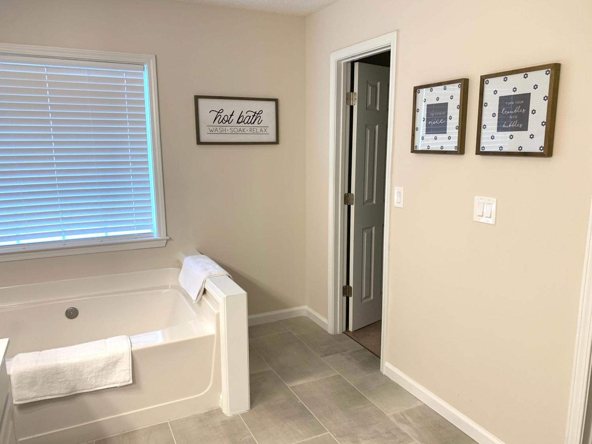 Enjoy This Amazing Home With Porch & Grill Near Dt Woodstock Quarto foto