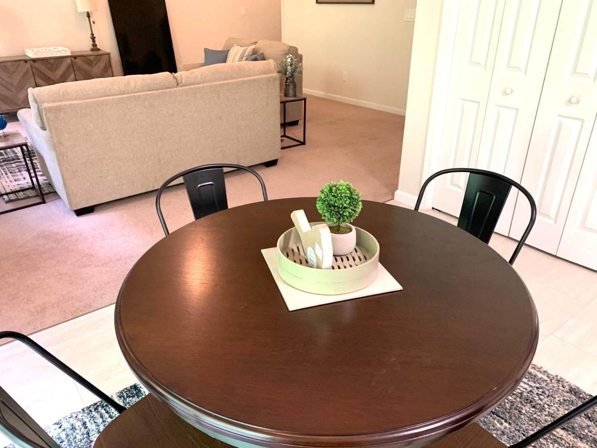 Enjoy This Amazing Home With Porch & Grill Near Dt Woodstock Quarto foto